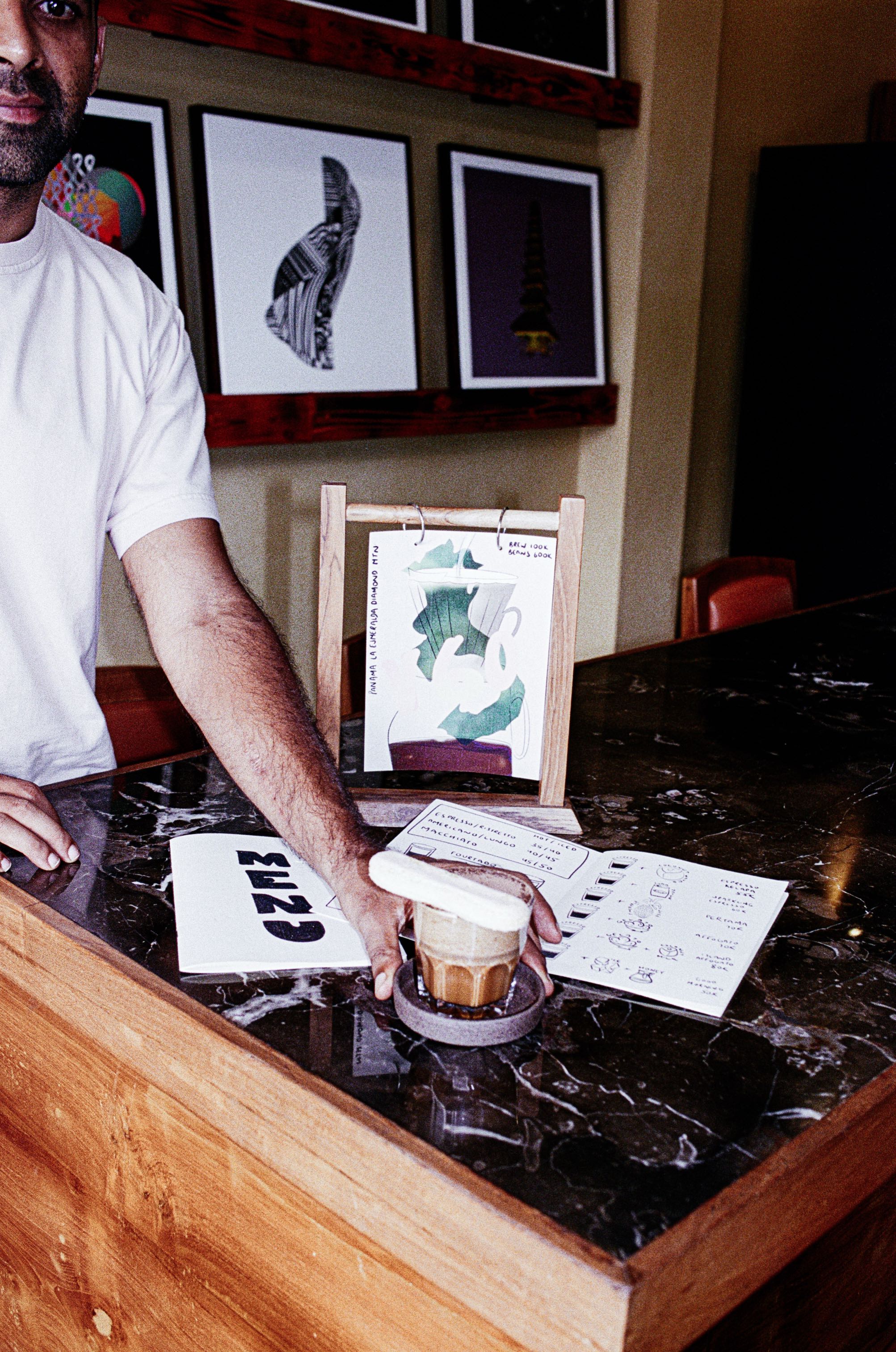 Oroboro Coffee — detail